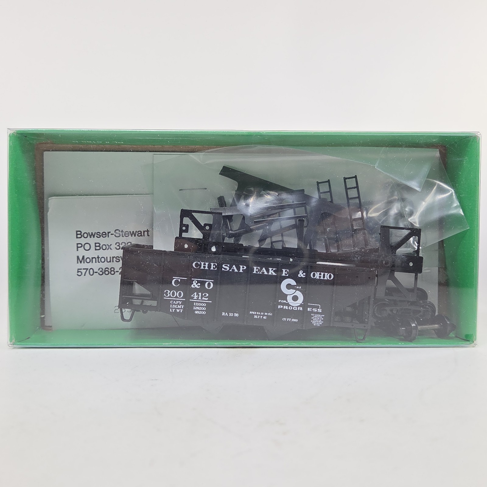 Bowser HO Scale Chesapeake And Ohio C&O #300412 Twin Hopper Sealed Kit