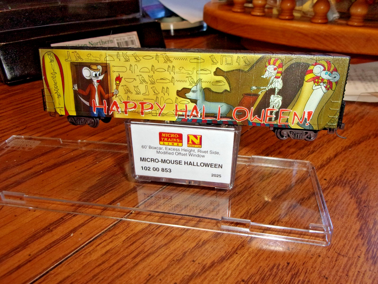 Micro-trains c 102 00 853 New N-scale Micro-Mouse Halloween Boxcar #2025