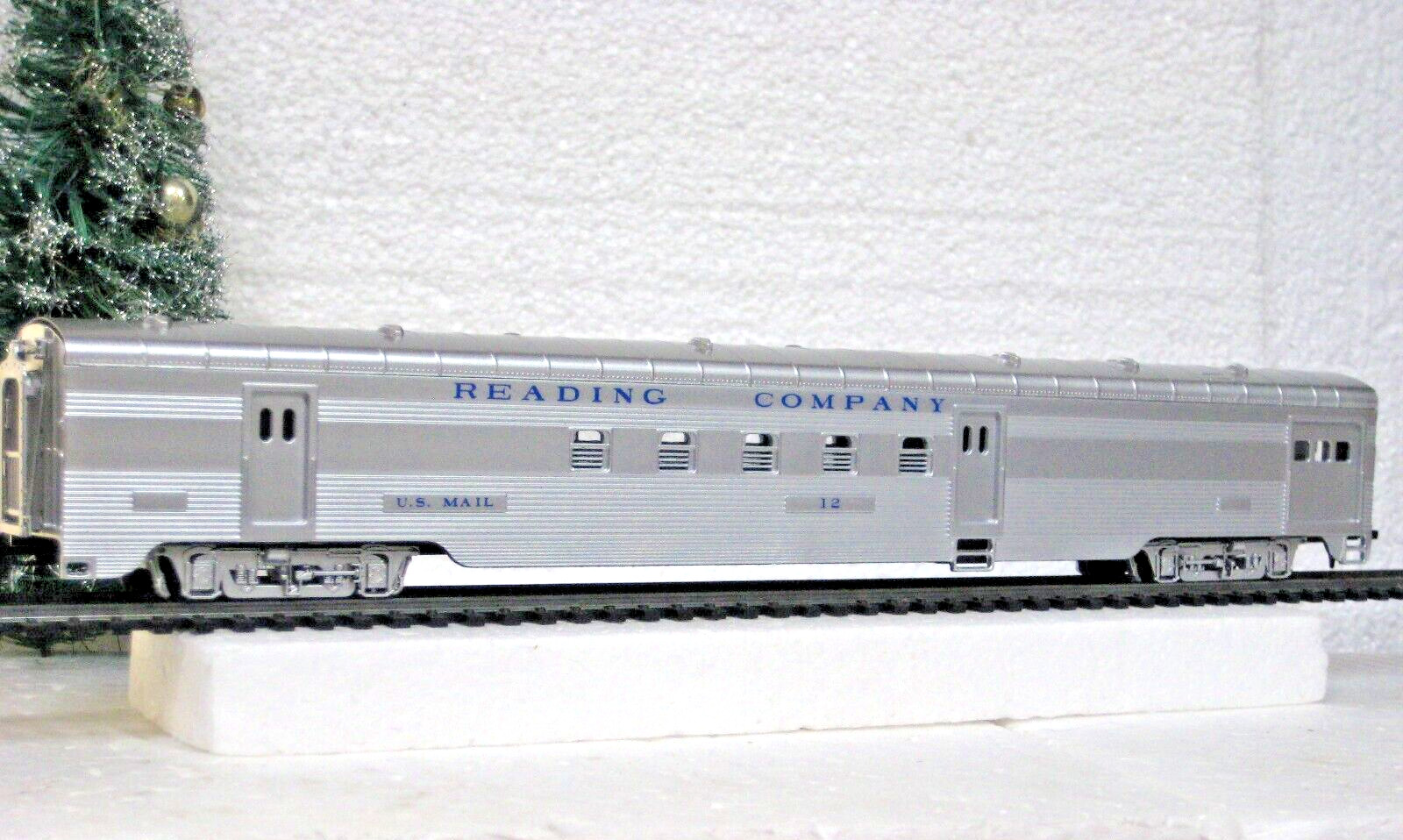 HO IHC CS READING COMPANY RPO PASSENGER CAR 47915 **Discounted**