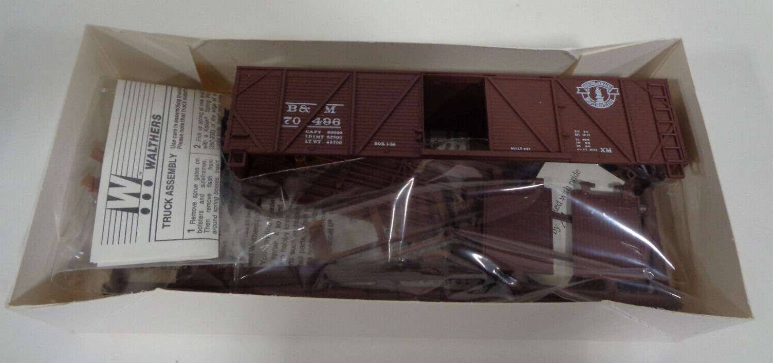 Walthers #932-2104 B&M 40′ SS Wood Box Car w/ Dreadnaught Ends 70496