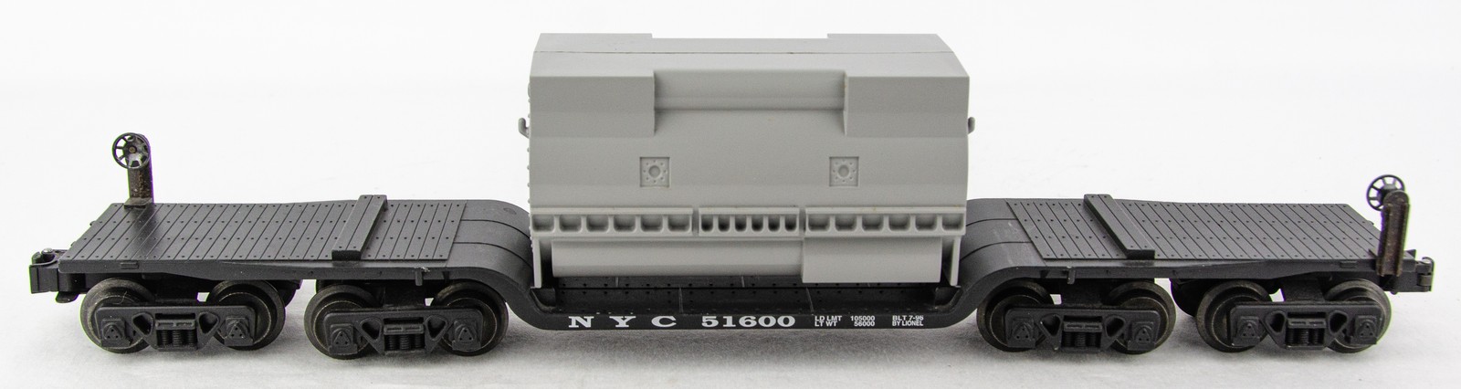1996 Lionel 6-51600 NYC Depressed-Center Flatcar w/Generator Stator Load O Scale