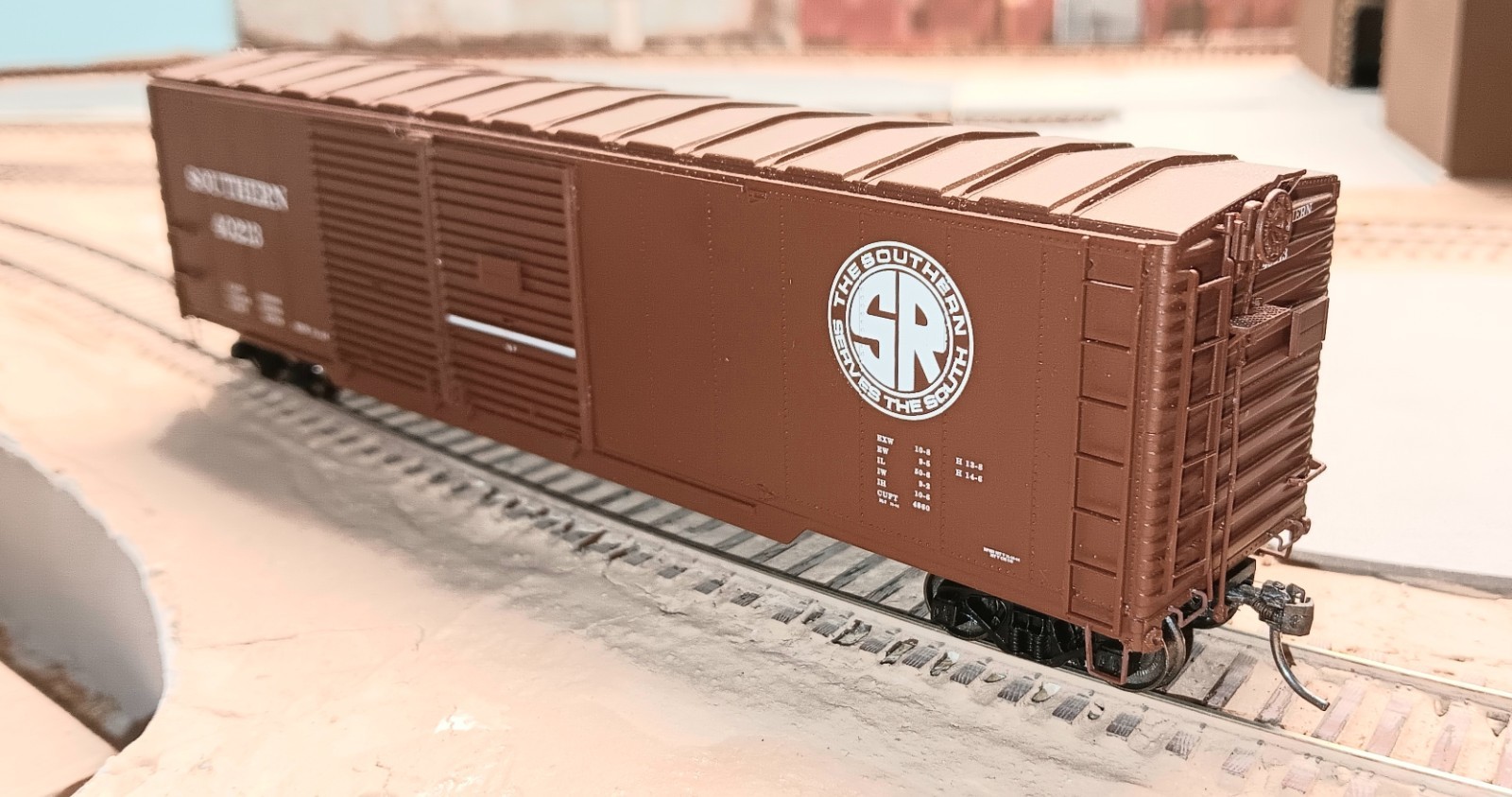 PROTO 2000 50’FT Automobile Boxcar with end doors, Southern, HO scale