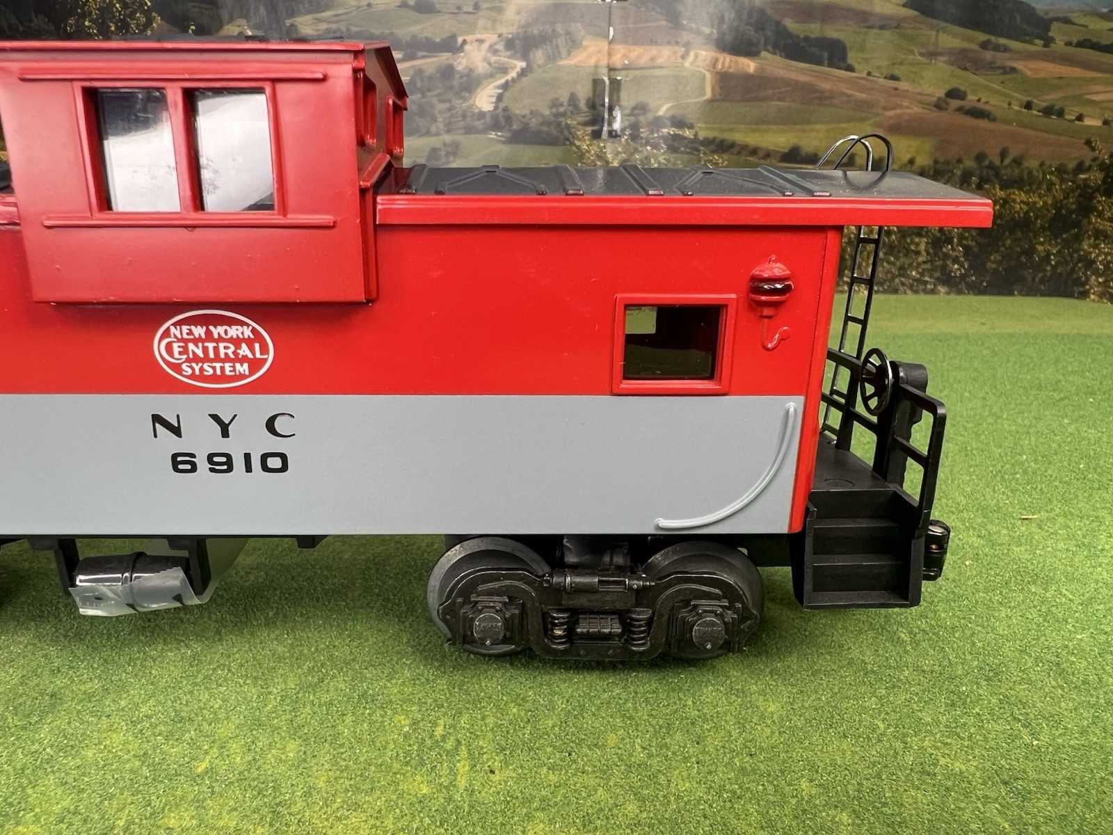 LIONEL 6-6910 O GAUGE EXTENDED VISION CABOOSE NEW YORK CENTRAL 1984 NIB