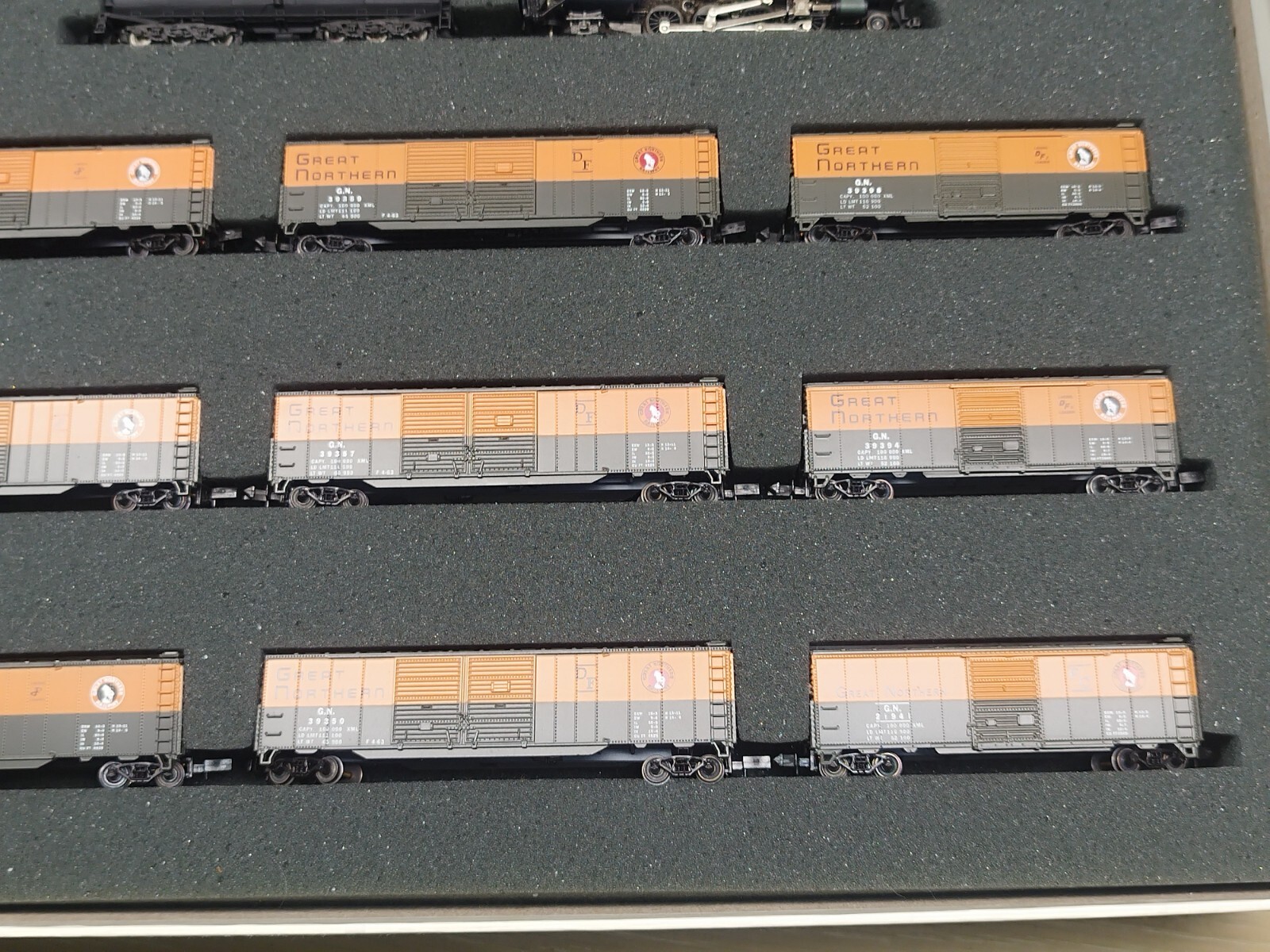 Great Northern Special Merchandise Loader Cars Basic Set GN