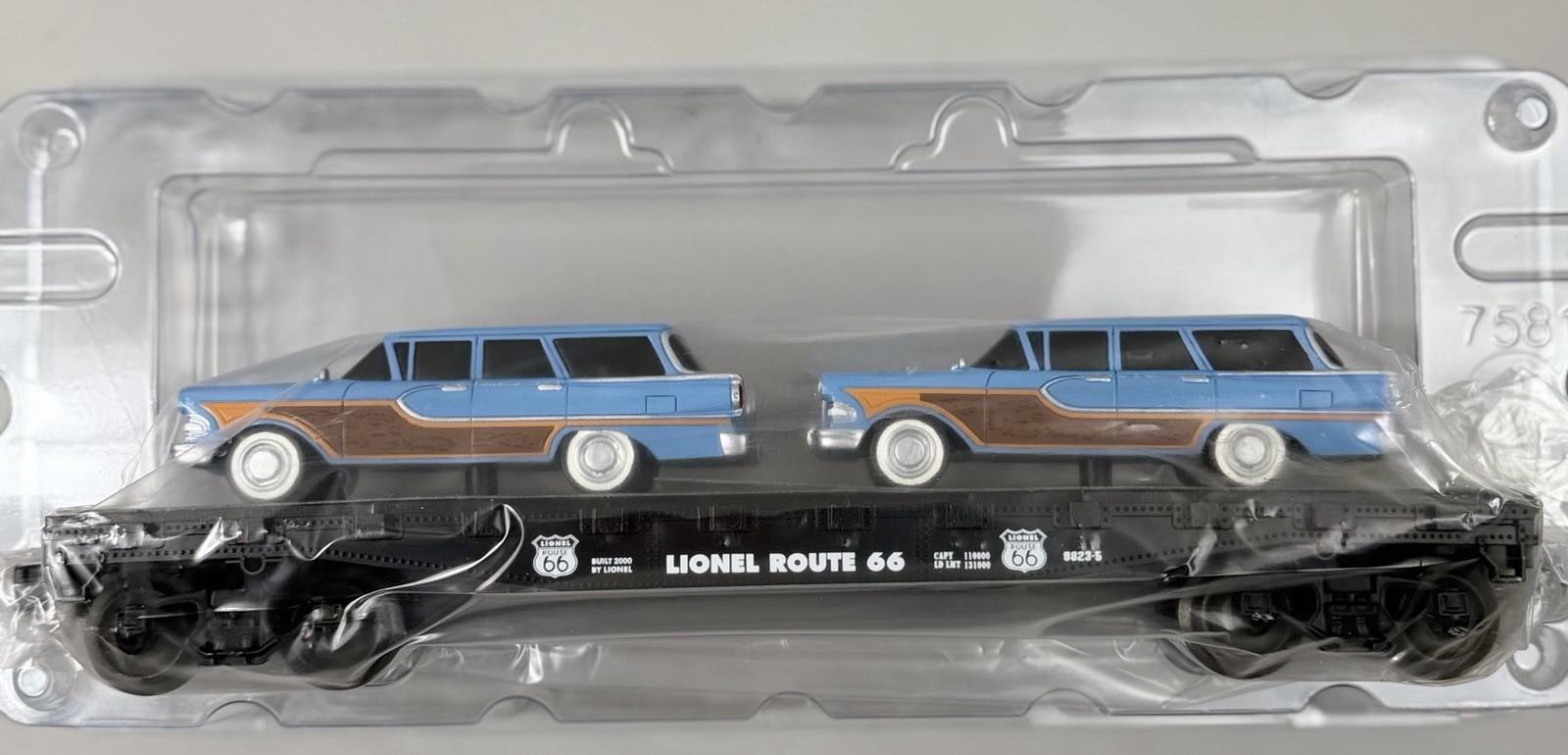 Lionel 6-17548 Route 66 Flatcar w/2 Touring Coupes NEW-IN-BOX