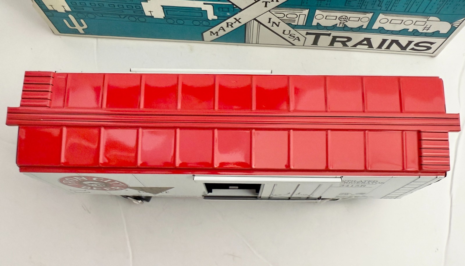 New Modern Marx Trains 73415 Iron City Light Beer Refrigerator Car w/KEGS & Box