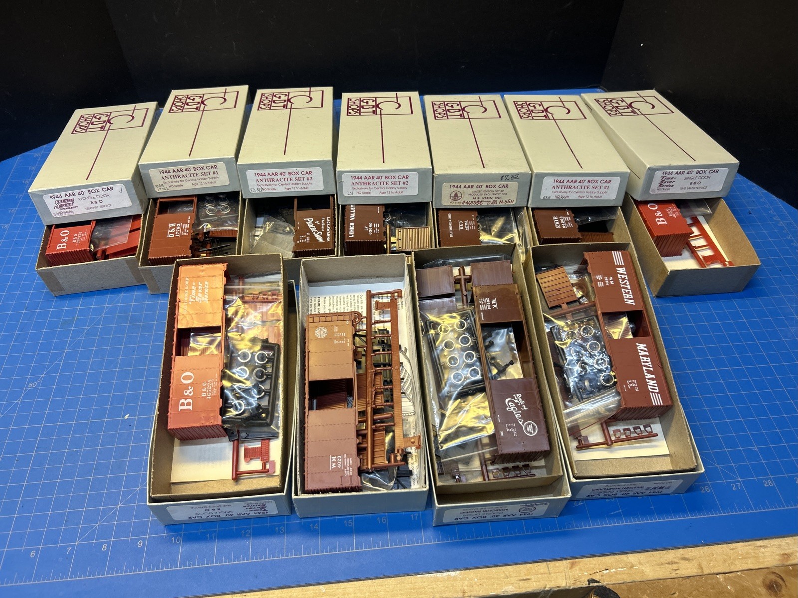 Lot 11 C & BT SHOPS HO Scale Train Box Car Kit. B&O Anthracite Erie MP WM