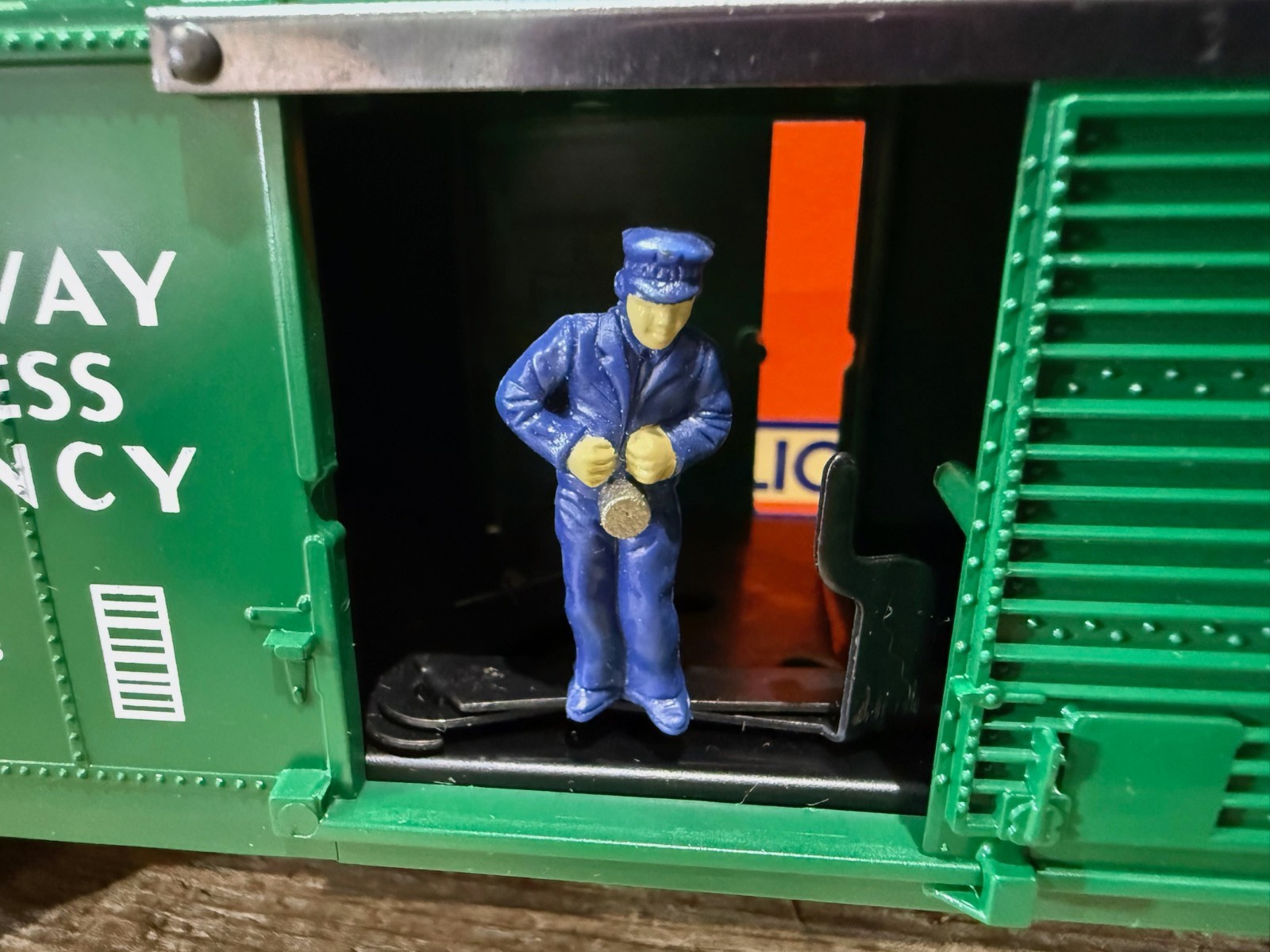 1996 Lionel, Chicagoland Lionel Railroad Club, CLRC REA-Santa Fe-HSC, Action Car