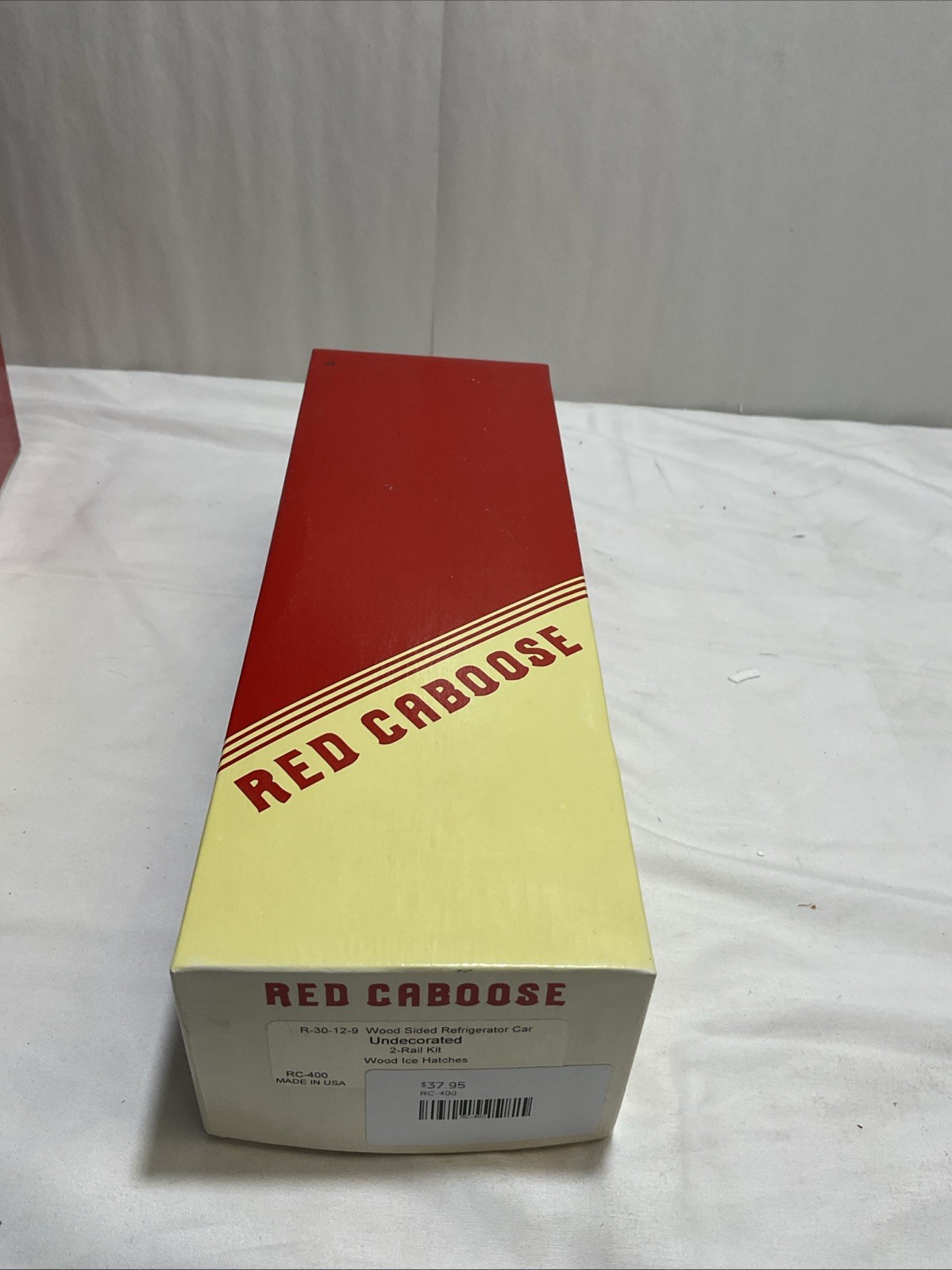 Red Caboose O Scale 2-Rail Wood Sided Refrigerator Car Undecorated Kit RC-400-1