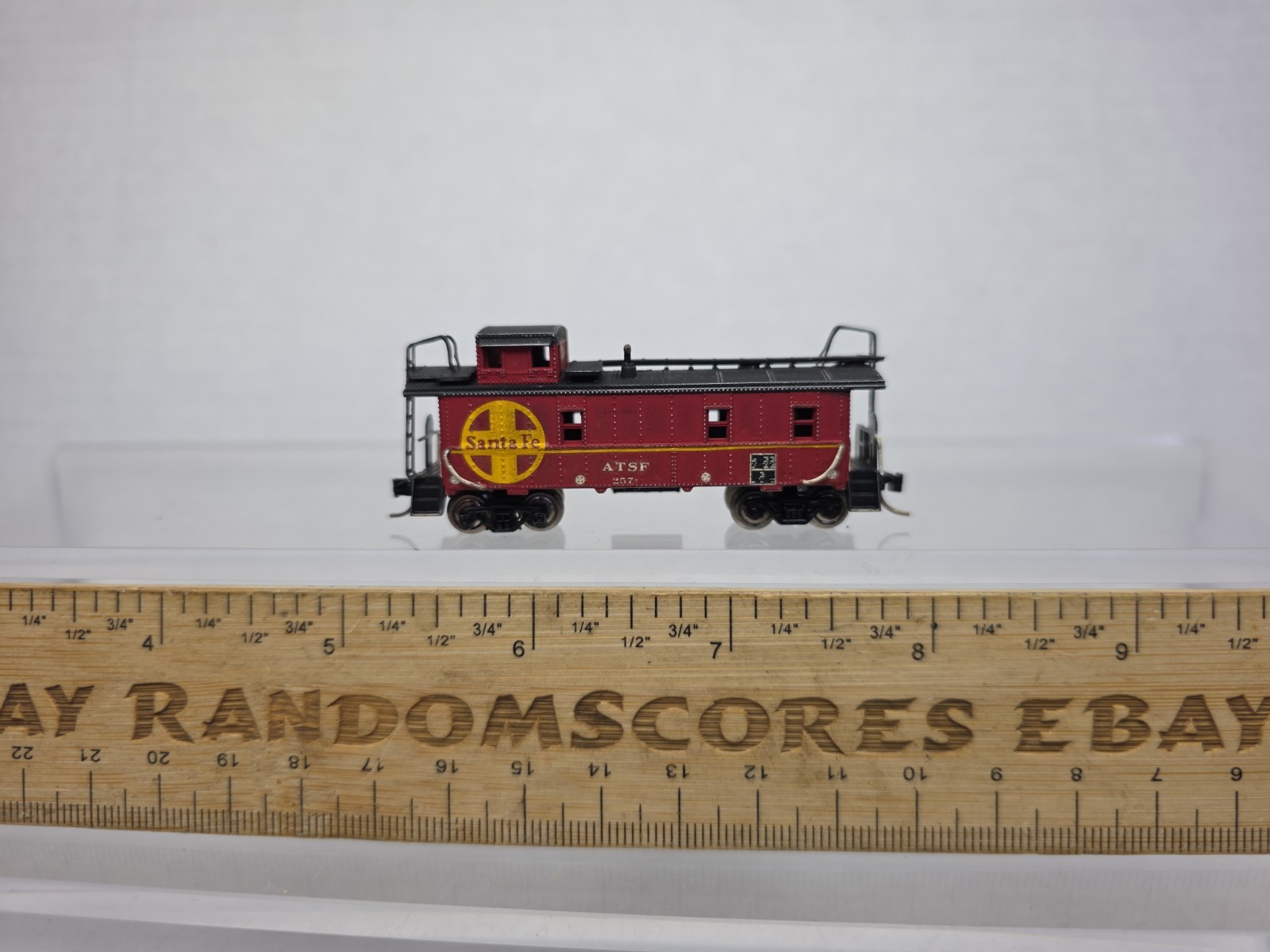 Custom N Scale Santa Fe ATSF 257 Steel Caboose Micro Trains Couplers Read Desc.