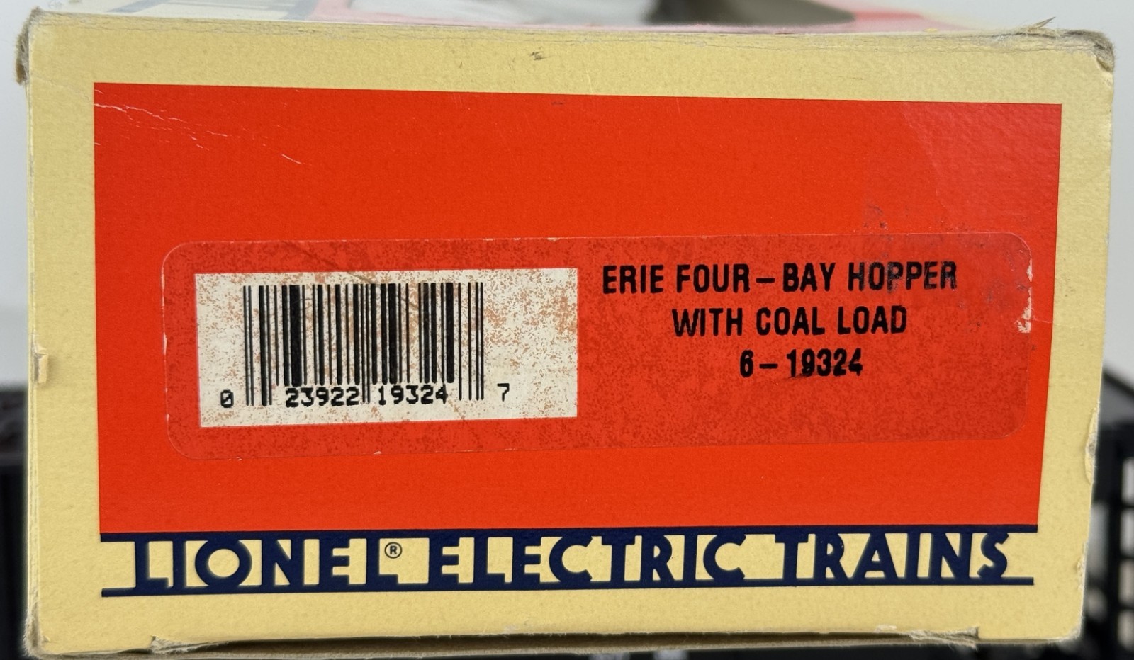Lionel # 6-19324 ERIE 4 Bay HOPPER with Coal Load & Box – O Gauge Train