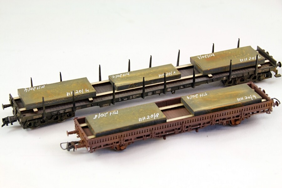 HO Scale Loads – HO1338 – Large Steel Slabs on Gluts