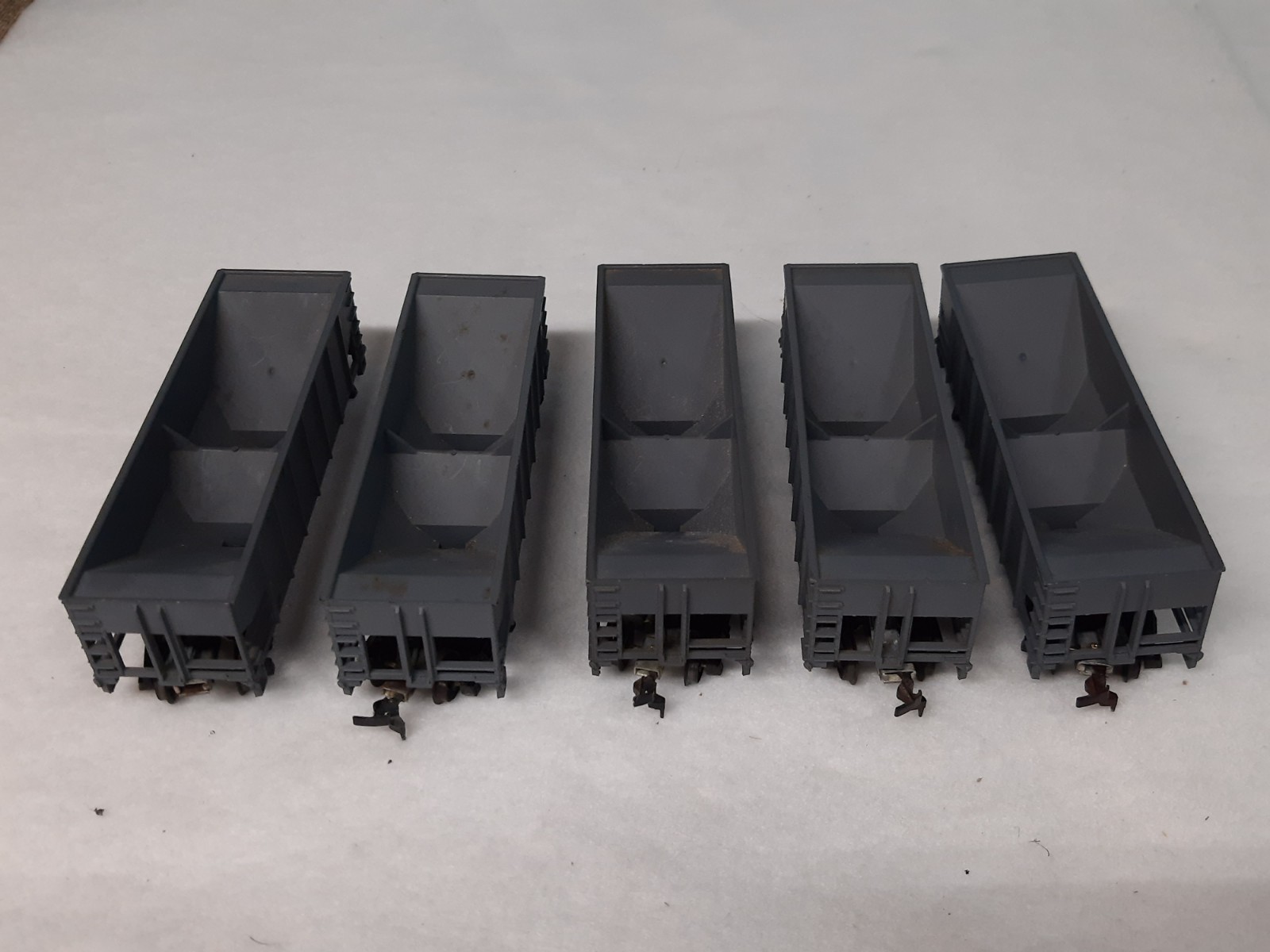 Mantua Tyco HO Operating Hoppers US Navy Used Broken Step Couplers Lot Of 5