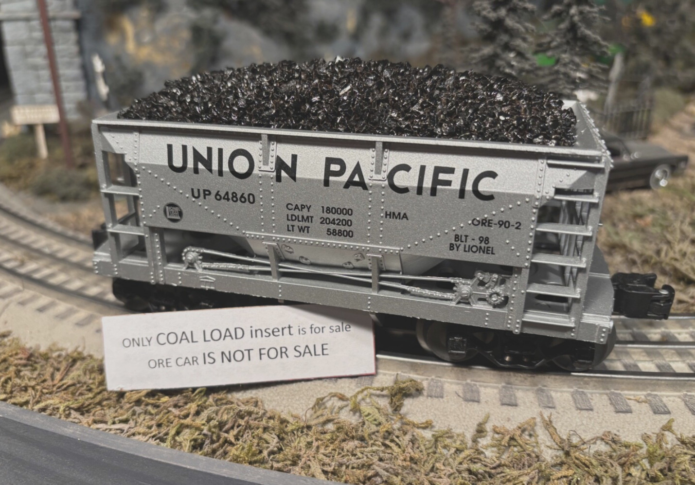 COAL LOAD FOR ALL LIONEL DIE-CAST (not plastic) ORE CARS. REALISTIC PLEASE READ