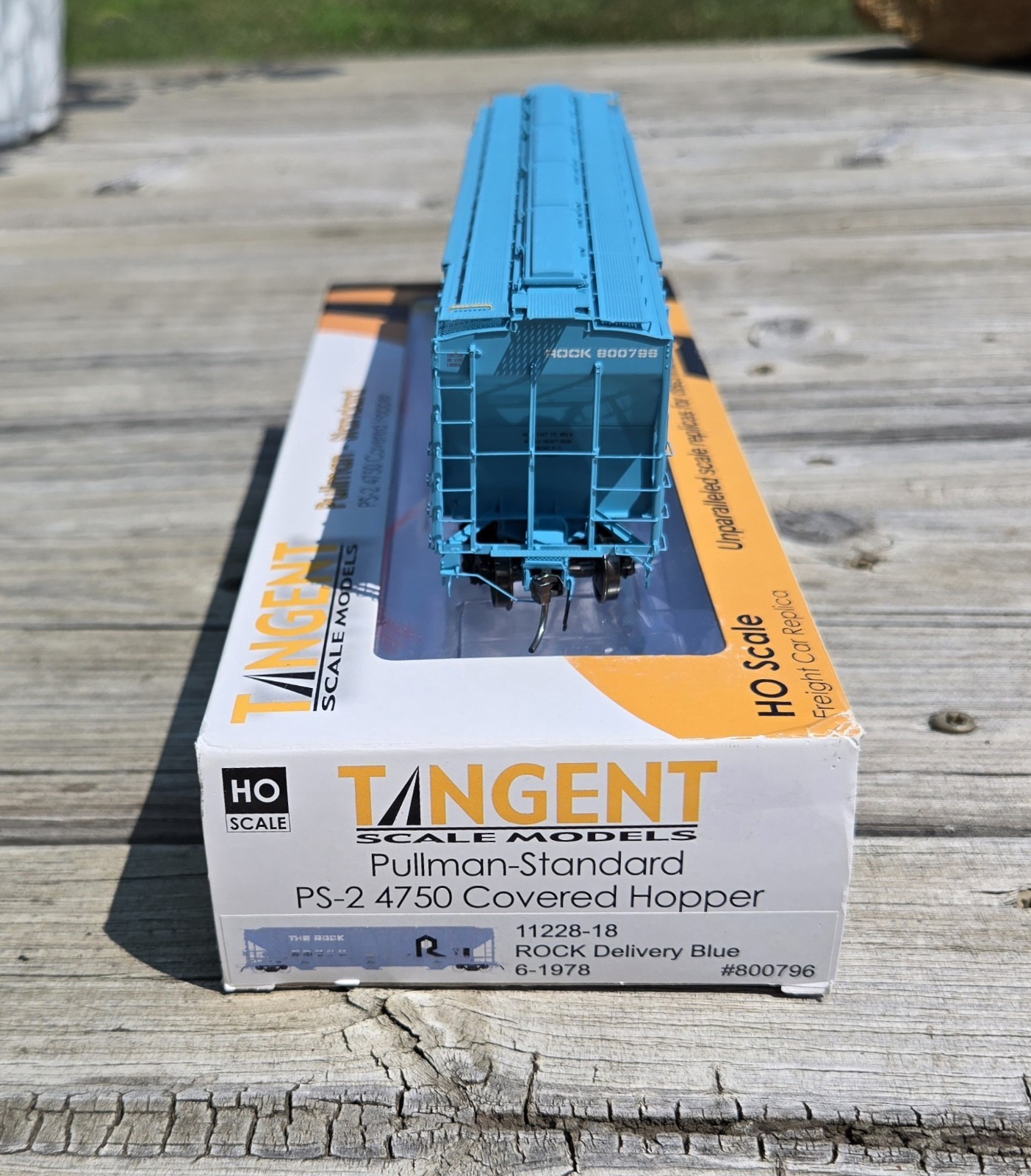 HO Scale Tangent Rock Island PS2 4750 ROCK 800796