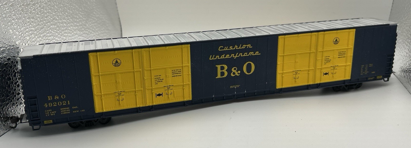 HO WALTHERS 932-3531 PULLMAN STANDARD 86′ HI-CUBE BOXCAR BALTIMORE & OHIO B&O
