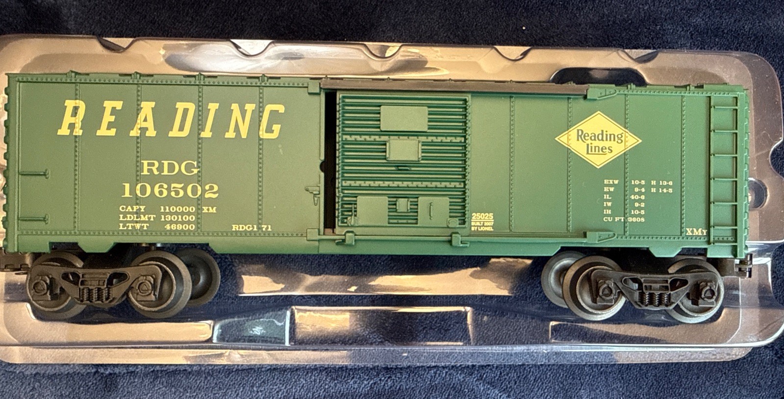 Lionel 6-25025 O Gauge Reading Boxcar Green