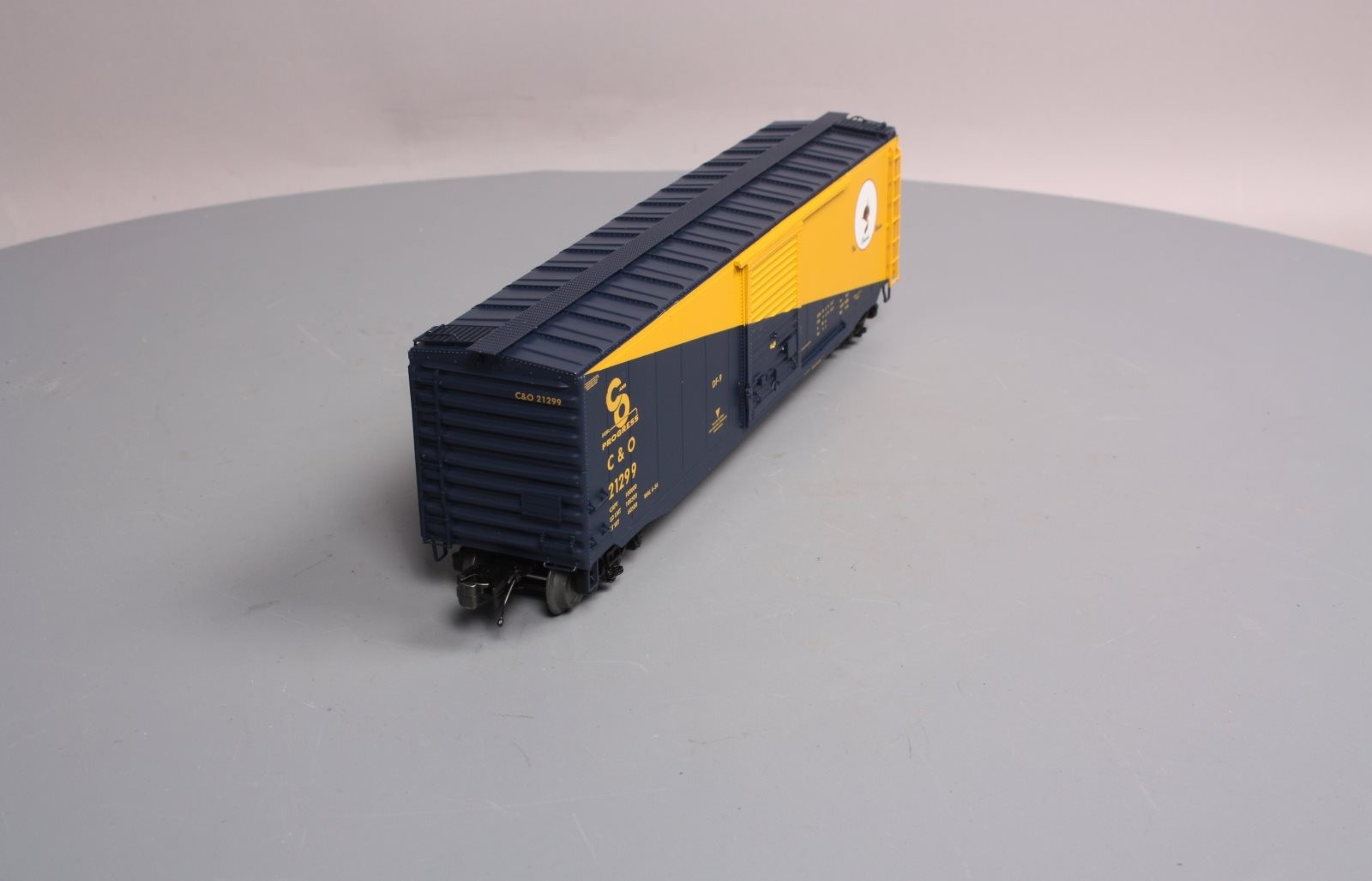 MTH 20-93584 O Chesapeake & Ohio 50′ PS-1 Box Car w/Youngstown Door #21299 LN