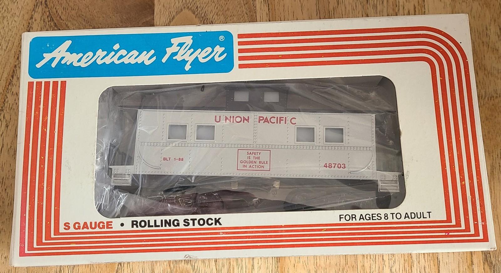 American Flyer Union Pacific Caboose Square Window 1988 6-48703 NOS Vintage