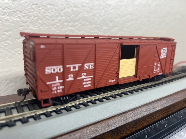 SOO LINE GRAIN DOOR USRA 40ft SINGLE SHEATHED BOX CAR HO Scale ” $OO LINE ” NEW