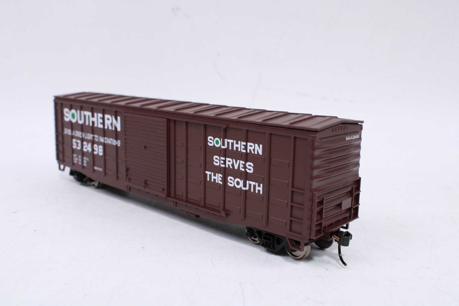 Walthers 910-2315 HO 50′ Waffle-Side Boxcar Southern #532498