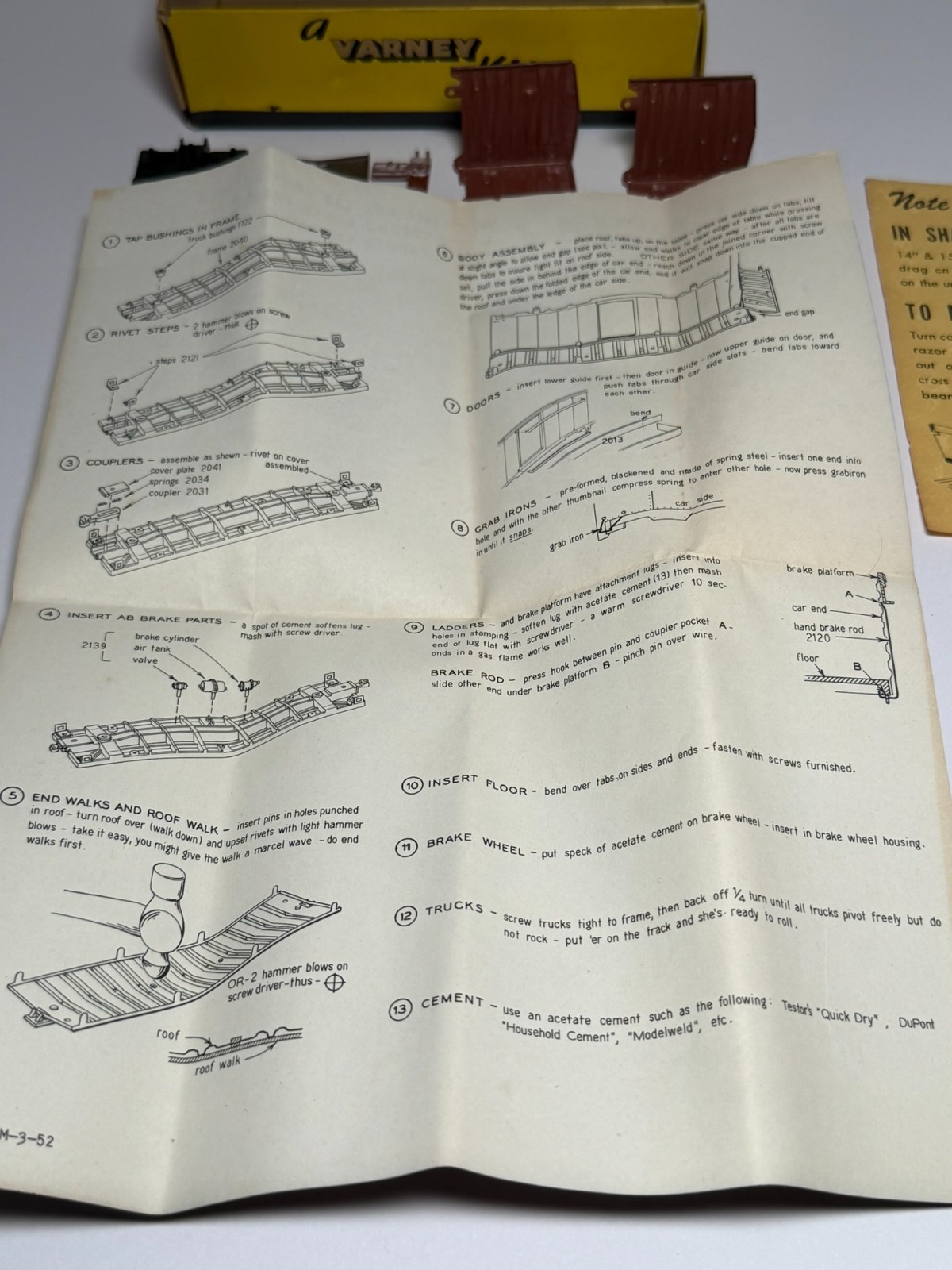 1950’s Varney HO B-76 Union Pacific UP 40′ Single Door Boxcar – Missing Trucks