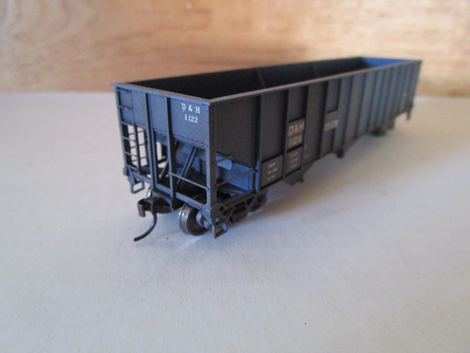 2 custom D&H HO 3 bay hoppers in ilmenite service