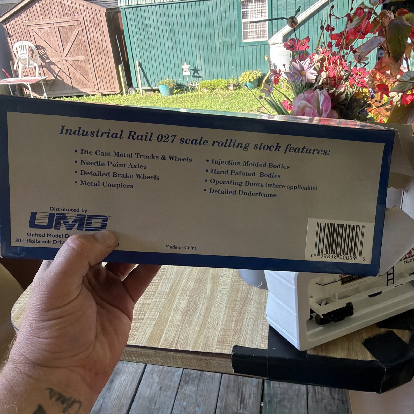 IDM Industrial Rail O/O-27 Ace Hardware Royal Paints Single Dome Tank Car Read