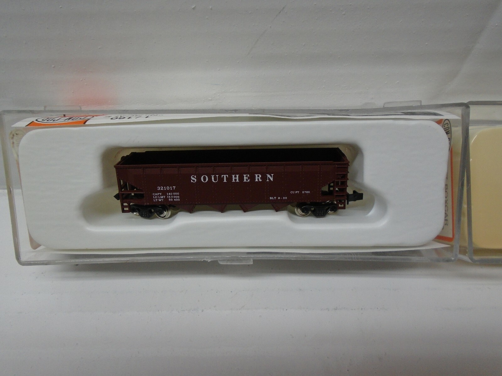 N Scale Con-Cor (4) Diferents Freight Cars Lot#2453