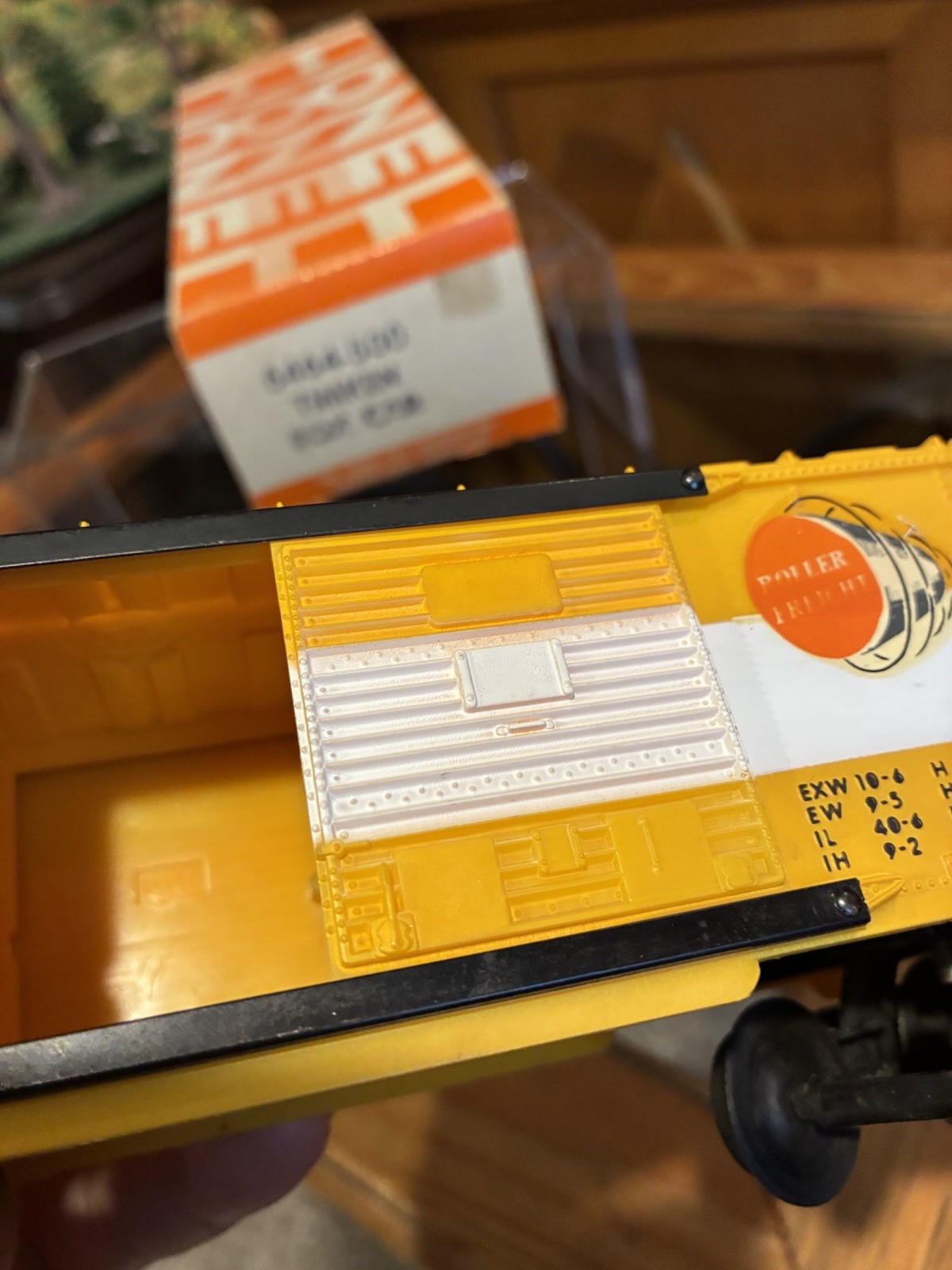 ~Mint Un-Run~Lionel Postwar 6464-500 Timken (Painted Yellow Mold) C9 Boxed!