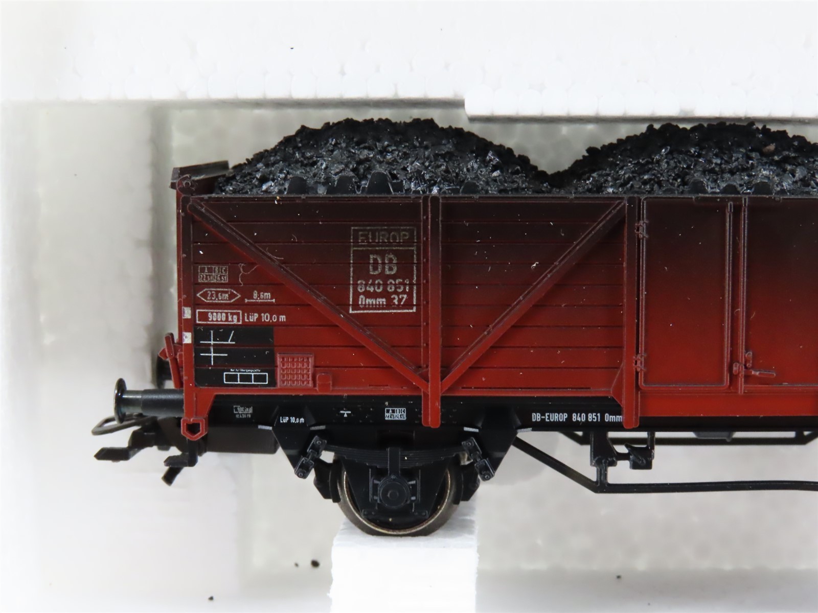 HO Scale Marklin 46034 DB German Federal 5-Car Coal Transport Set – Weathered