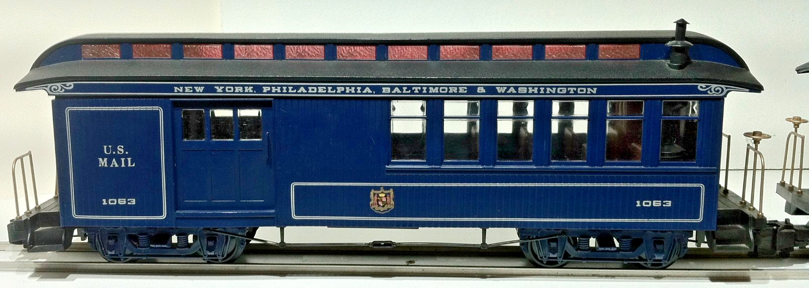 (2) Bachmann Big Haulers G Scale Passenger Cars 1988 Royal Blue Line