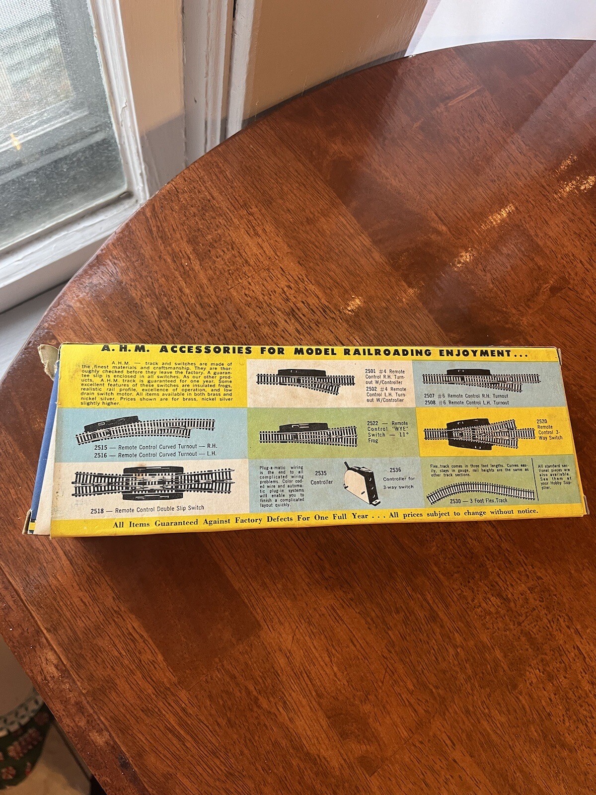 AHM 5460-16 Rock Island Freight Train Car In Box