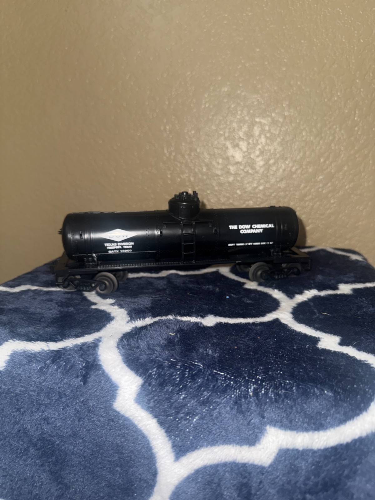 Dow Single Dome Tank Car
