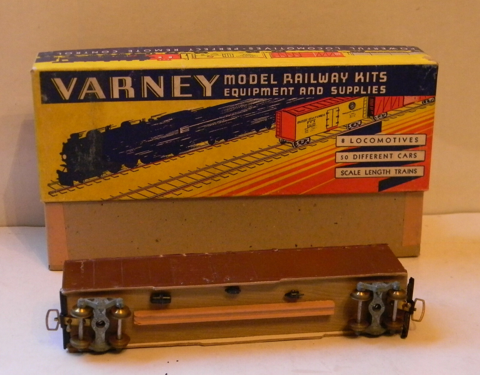 Varney 50′ DD Boxcar ~ TUSCAN RED ~ Loop & Hook Couplers – IOB – RARE – HO