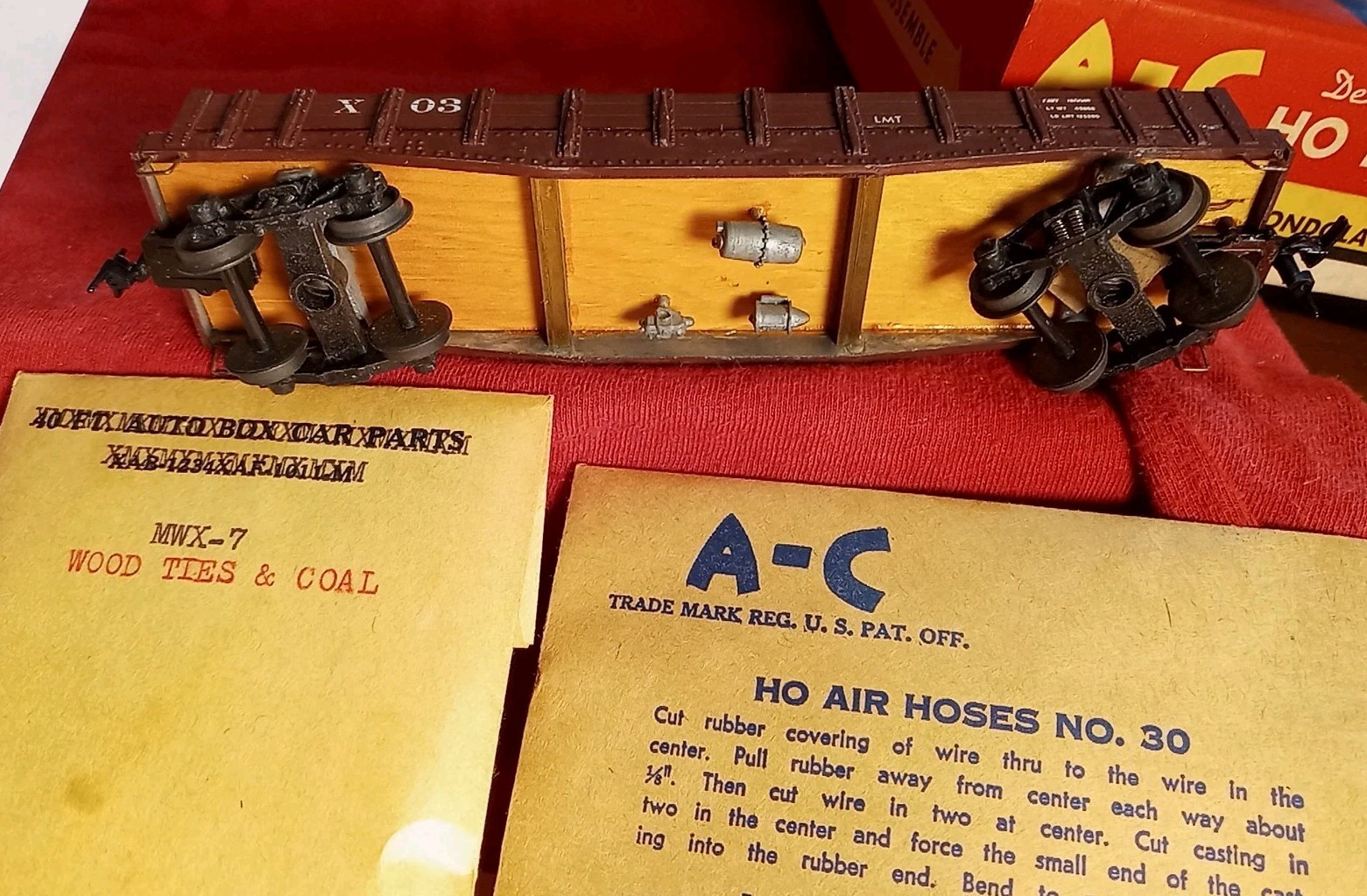 A-C Model Work Train Gondola Brown Chi HO Models Wood Metal Tuff Flex Sprung X03