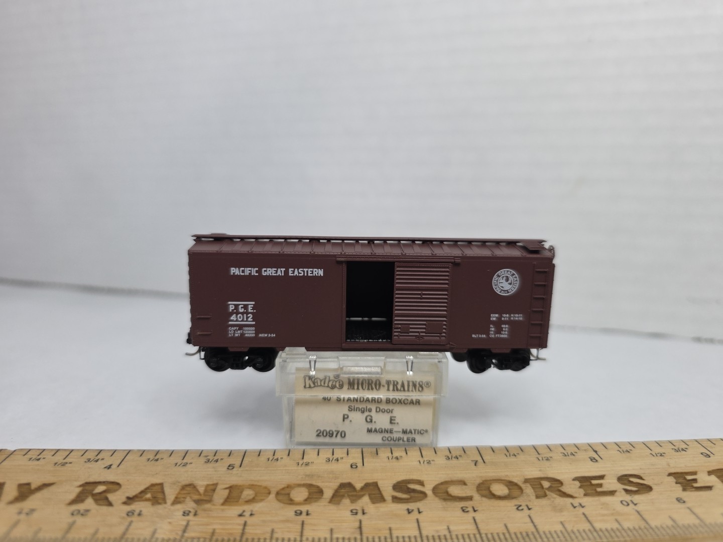 MTL 20970 Pacific Great Eastern PGE 4012 40′ Boxcar Micro Trains N Scale LNIB (I