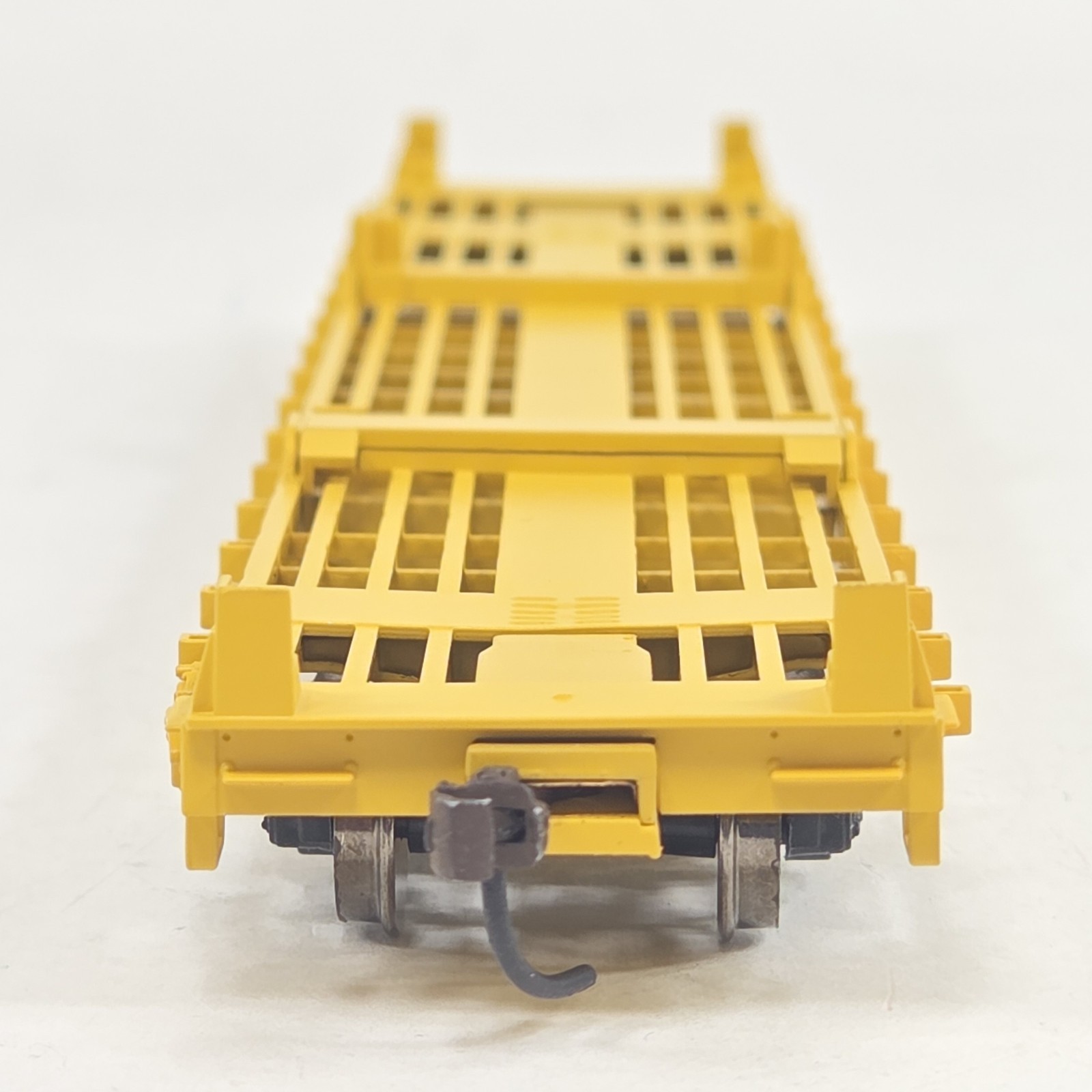 Walthers Mainline HO Scale VTTX #92322 60′ Pullman-Standard Flatcar Trailer