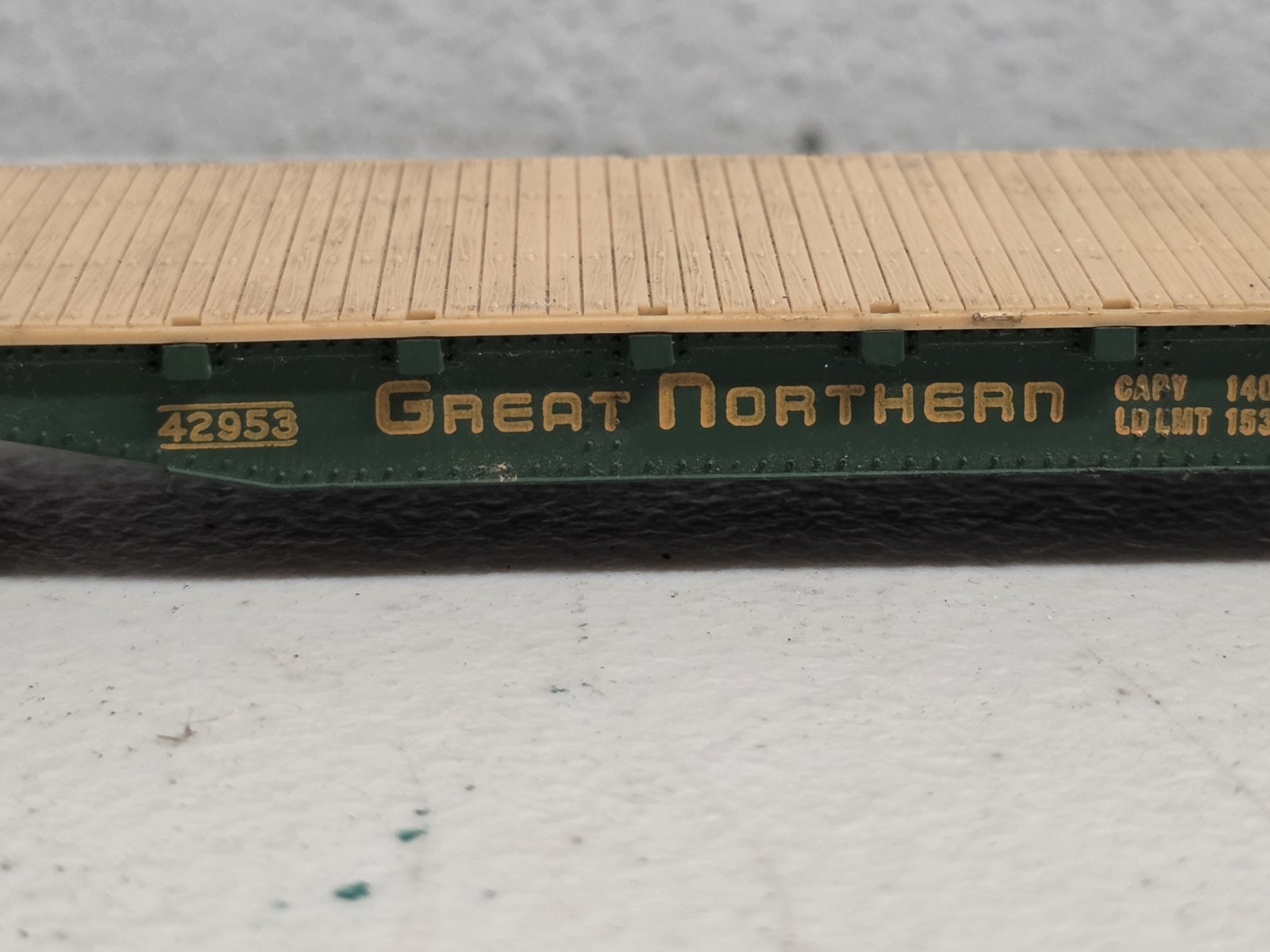 Mantua HO Scale Model Railroad Flat Car Great Northern 42953 PARTS/REPAIR AS-IS