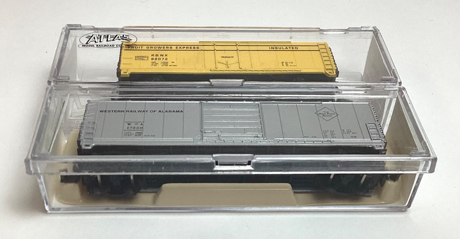 Lot of 2 Fruit Growers Express & Western Railway of Alabama Box Car 5″ x 1.5″