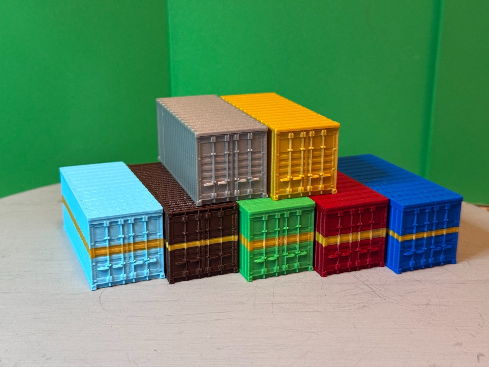 Cybertronic Hobby’s HO Scale Container Grab Bag (7)