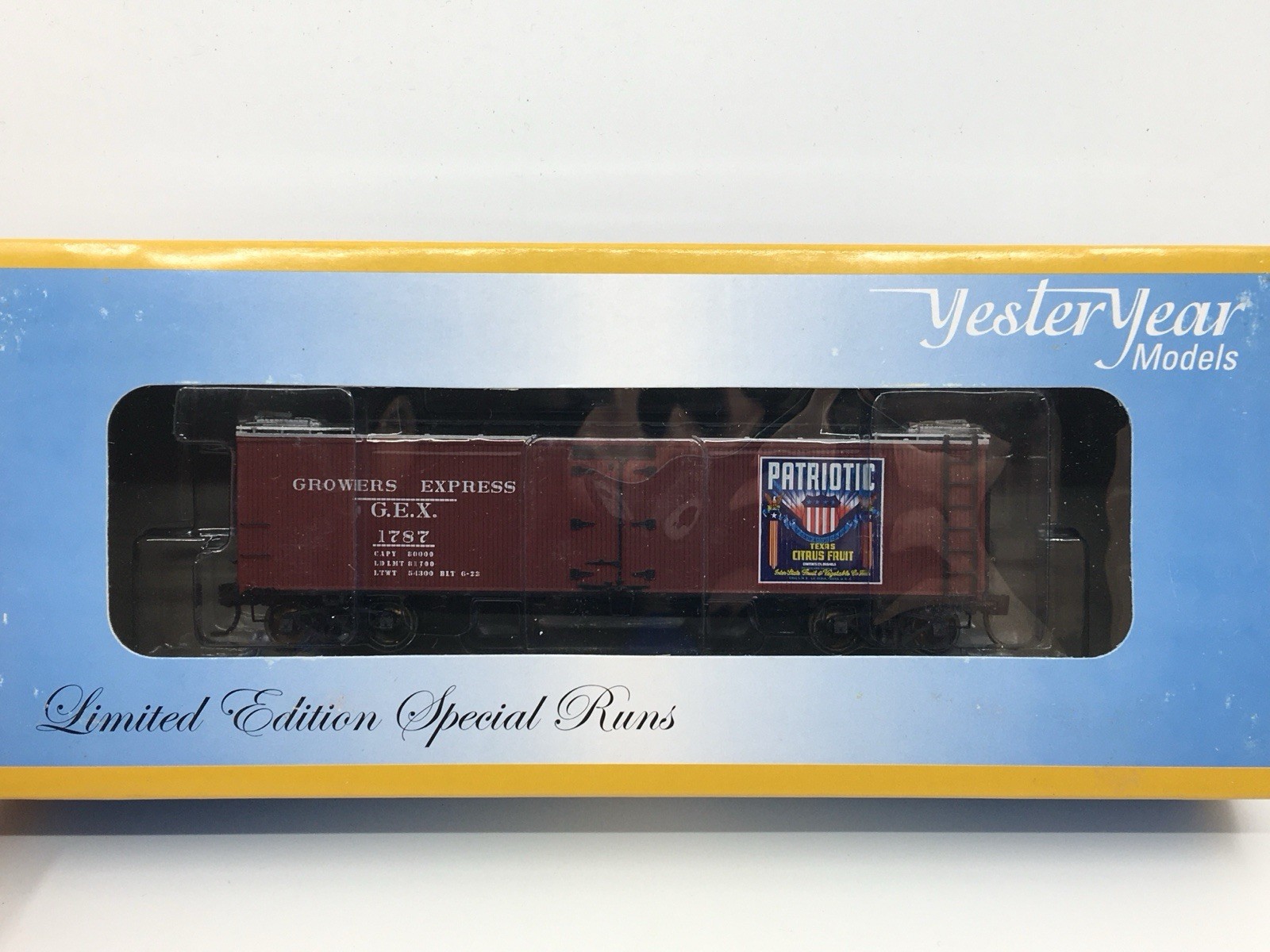 HO Intermountain Yesteryear Growers Express Patriotic R-40-23 Refrigerator Car