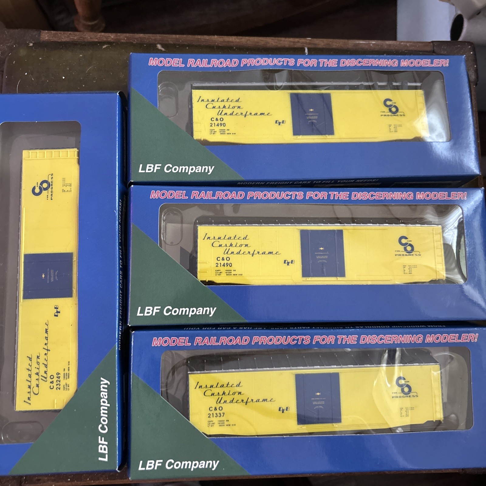 HO-Scale LBF C And O Freight Set Of 4. New