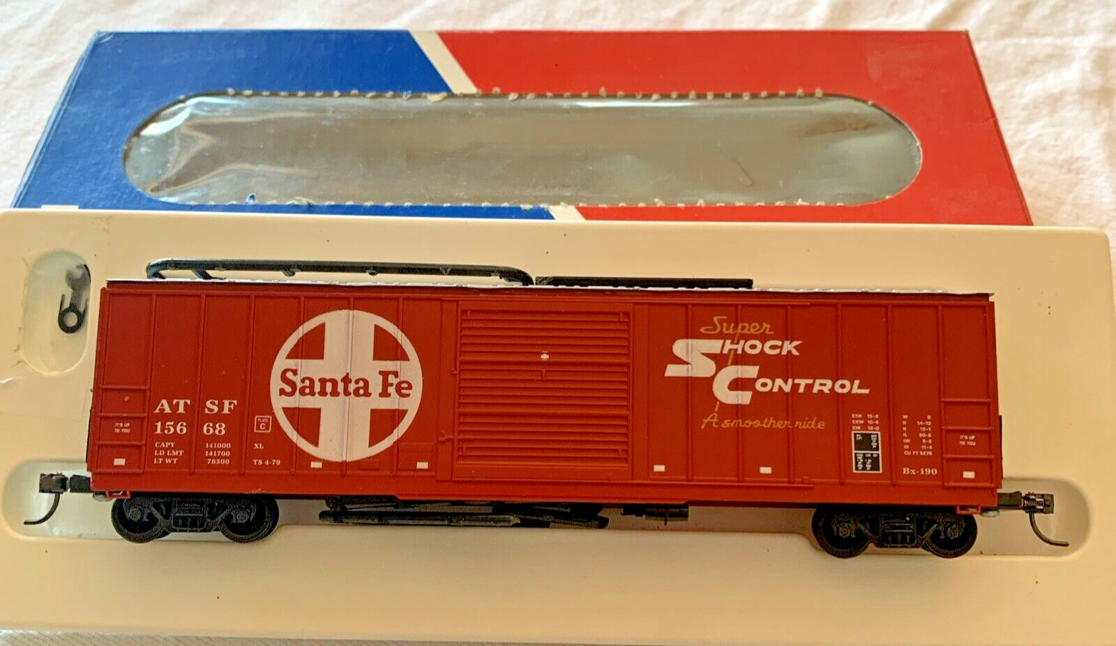 E&C Shops 0906-1 HO 50 ft. Single Door Box Car Santa Fe Partially Built 15668