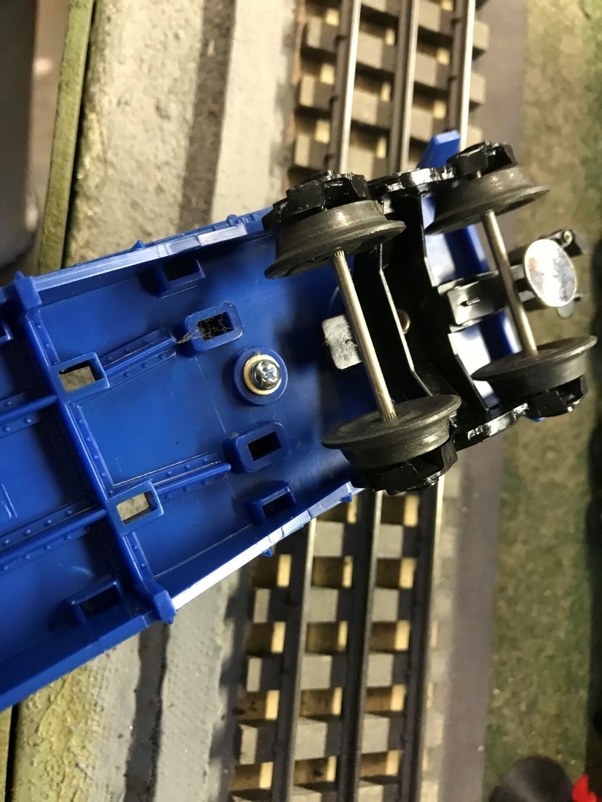 Lionel Piggyback Trailer Stand Kit for MPC/Modern
