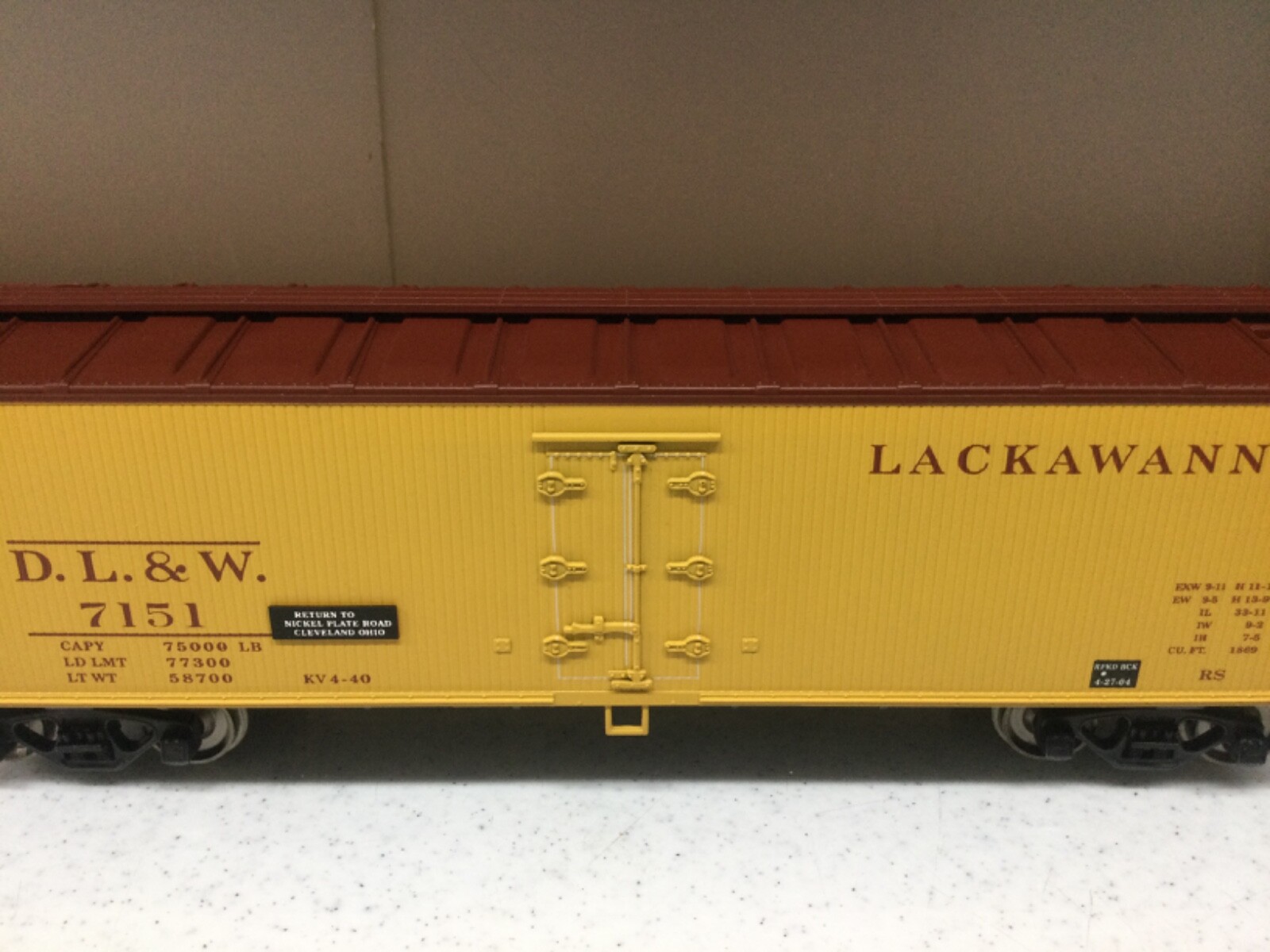 Crown Models Limited Edition D,L&W Composite Reefer O-Scale 2-Rail NEW