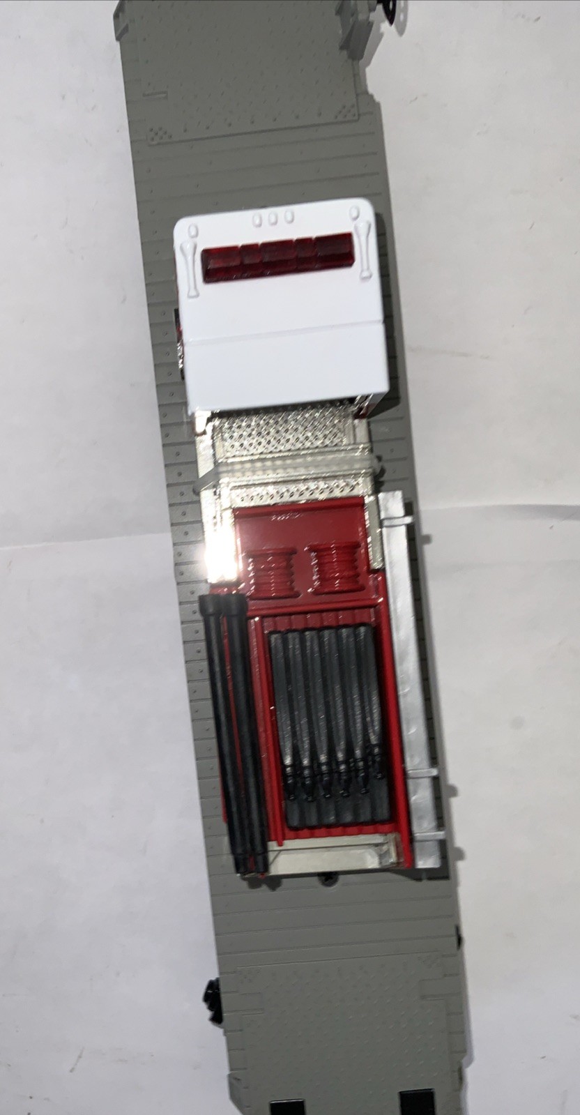 MTH Railking O/O-27 Gray Transportation Flat Car w/ Fire Truck Load #30-7629 NEW