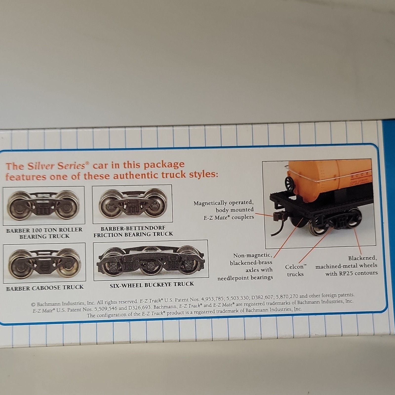 Bachmann HO Shell 40′ 3-Dome Tank Car Orange/Black Metal Wheels 17134