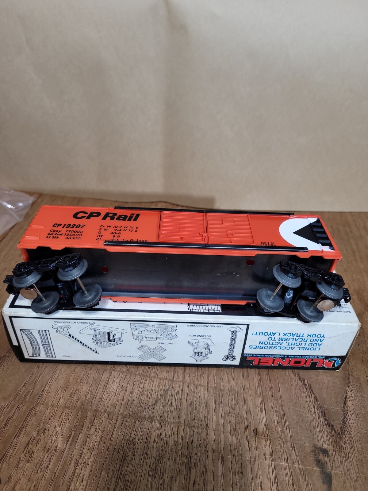 Lionel C.P. Rail Double Door Boxcar