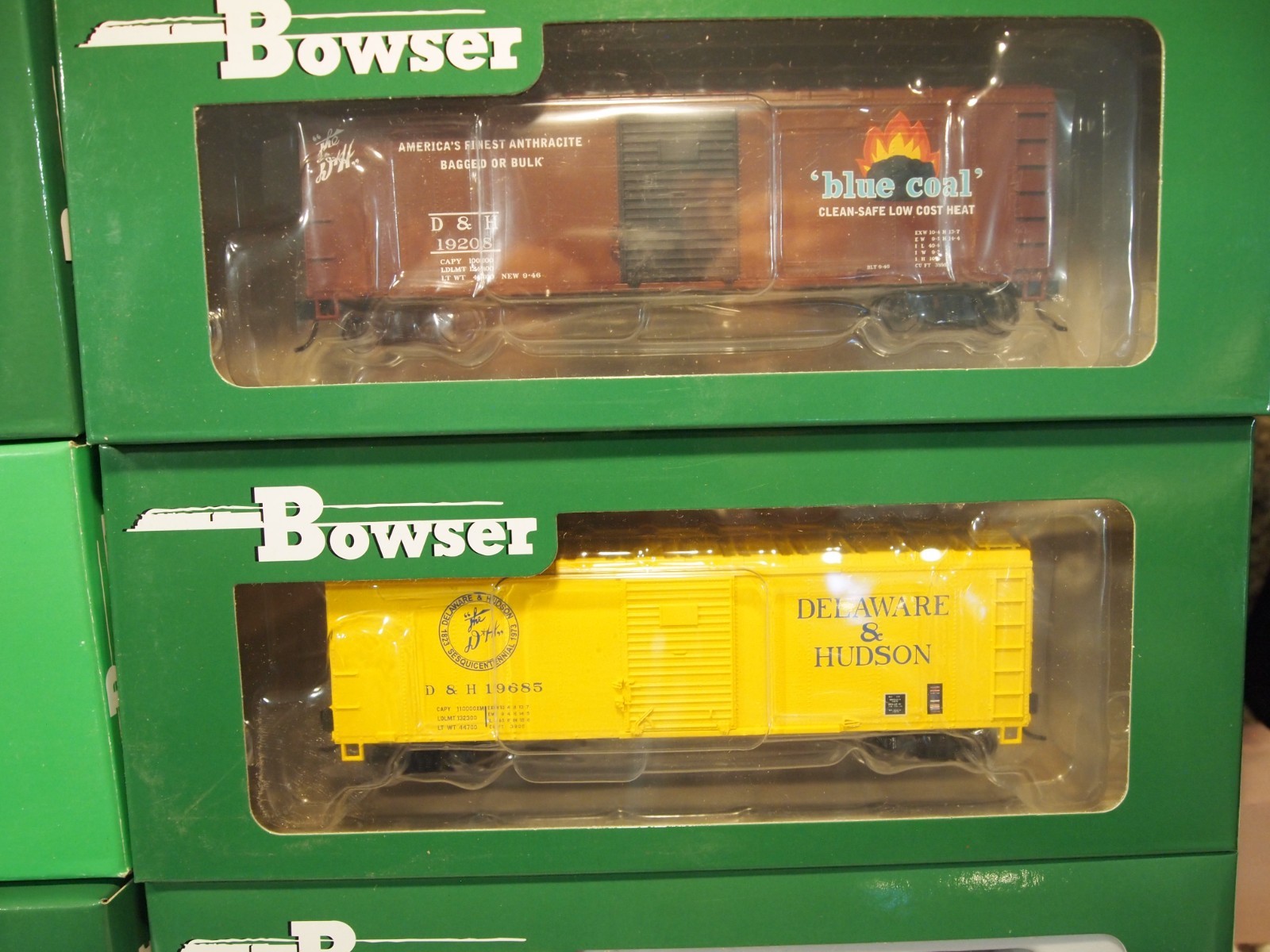 BOWSER DELAWARE & HUDSON FREIGHT CARS 2-55t & 1-70t HOPR,1-50’+ 2-40fT BOX DH4